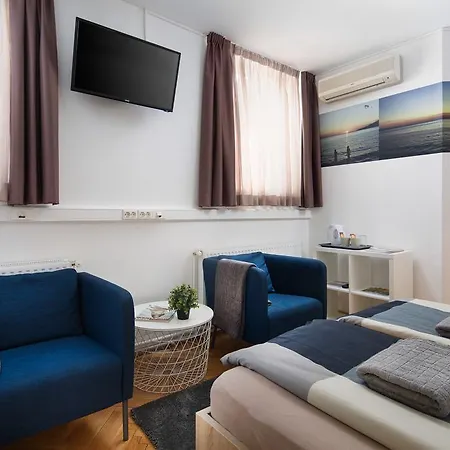Bureau Hostel